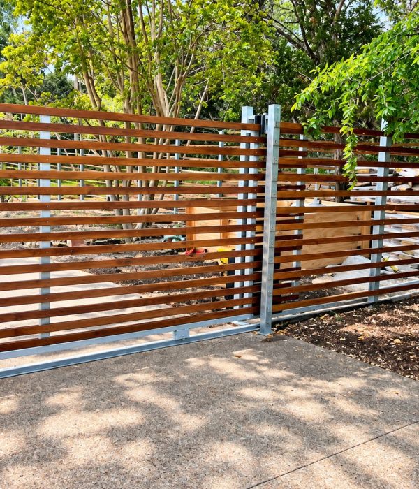 horizontal-slat-slide-gate-automatic-gates-austin-07